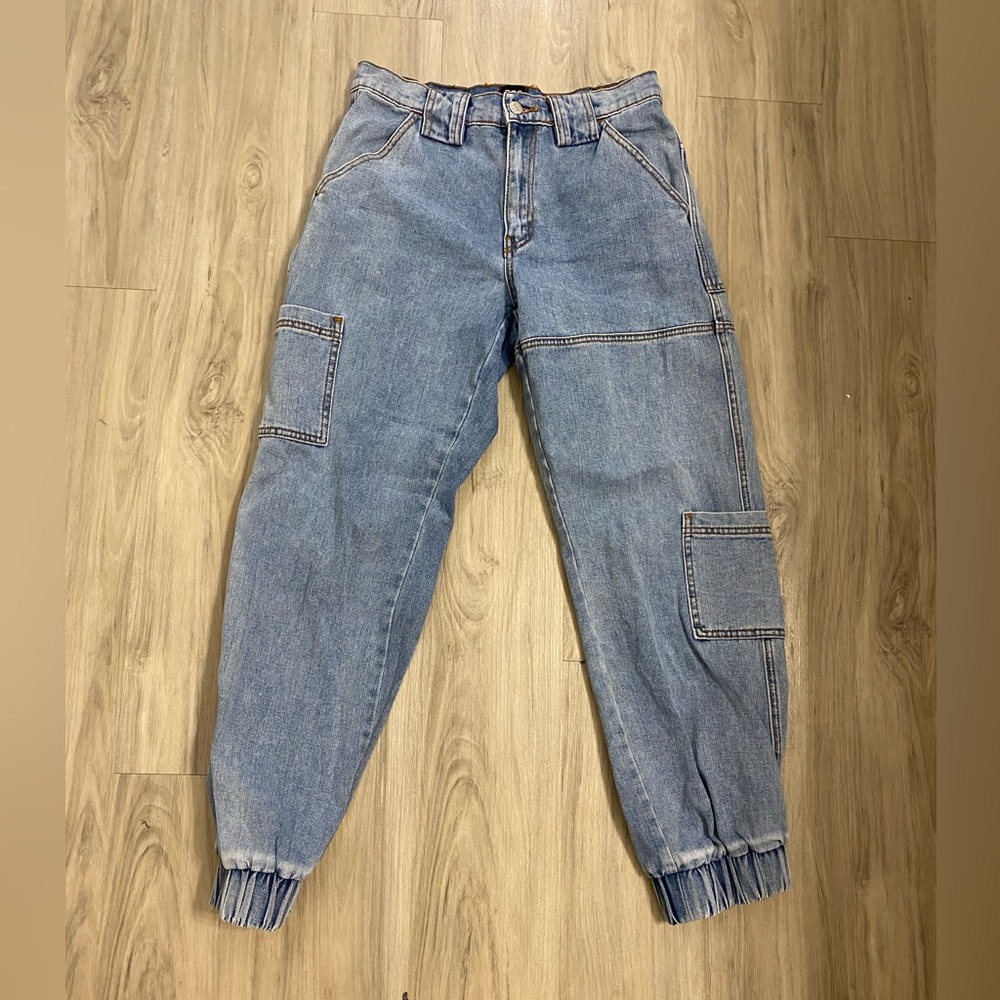 BDG Jogger Jeans